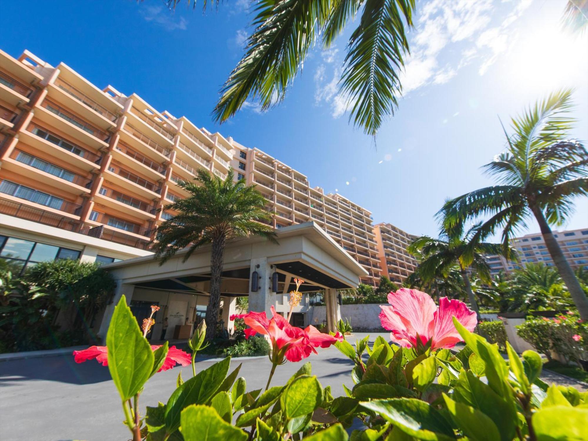 Kafuu Resort Fuchaku Condo Hotel Onna Exterior photo